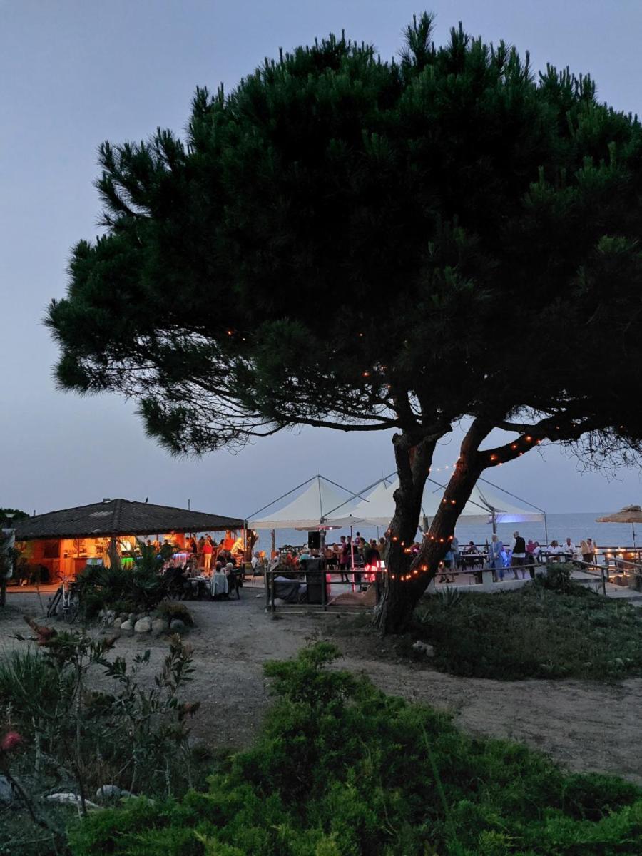 Fkk-Feriendorf Village Naturiste Club Corsicana Linguizzetta 外观 照片
